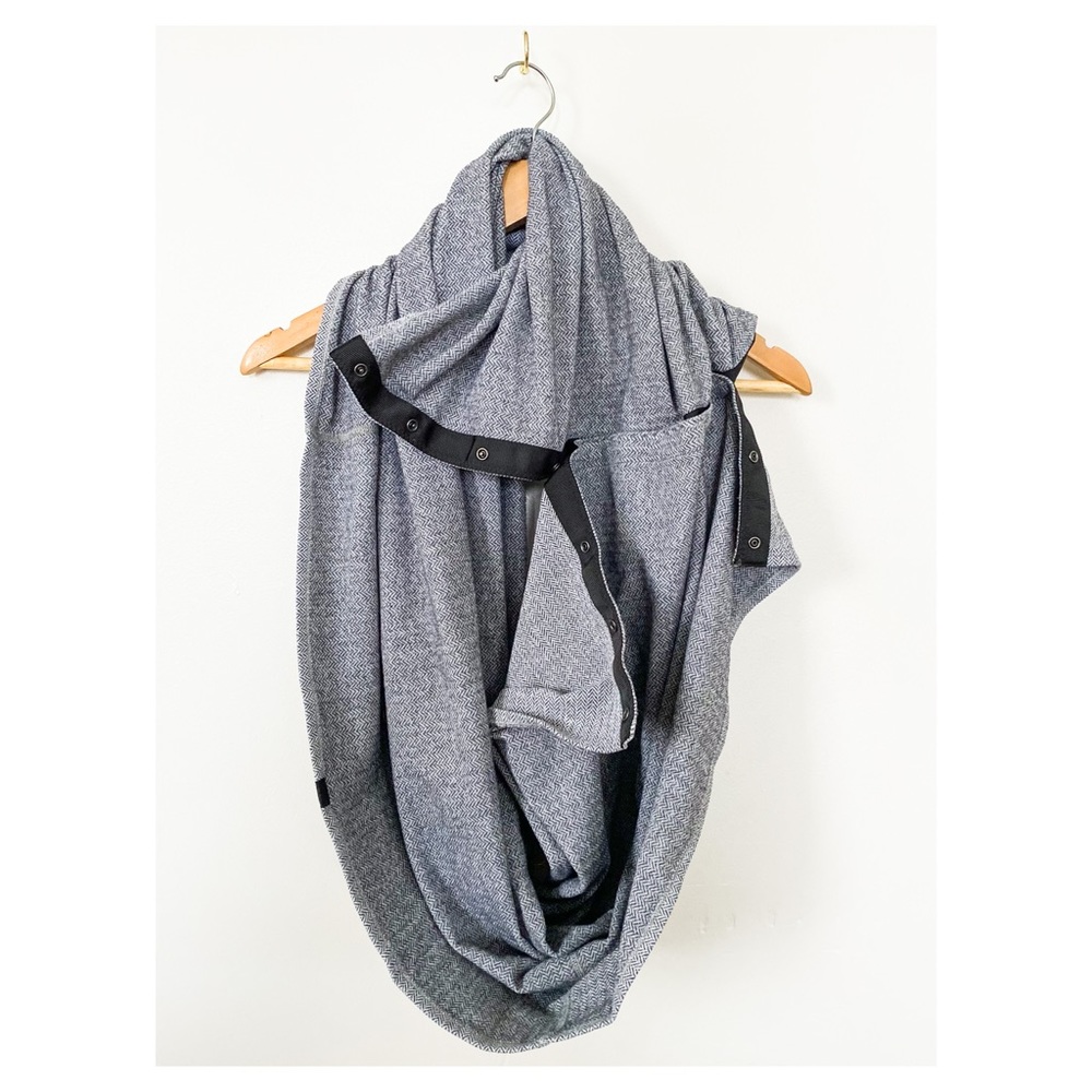 Lululemon Scarf